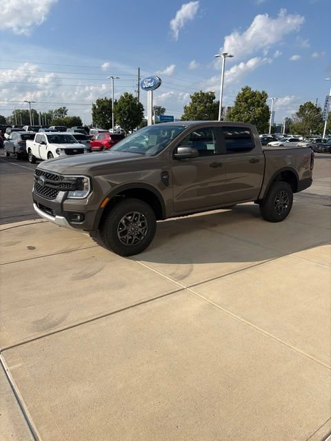 New 2026 Ford Ranger XLT w/ FX4 Off-Road Package AWD/4WD image 2