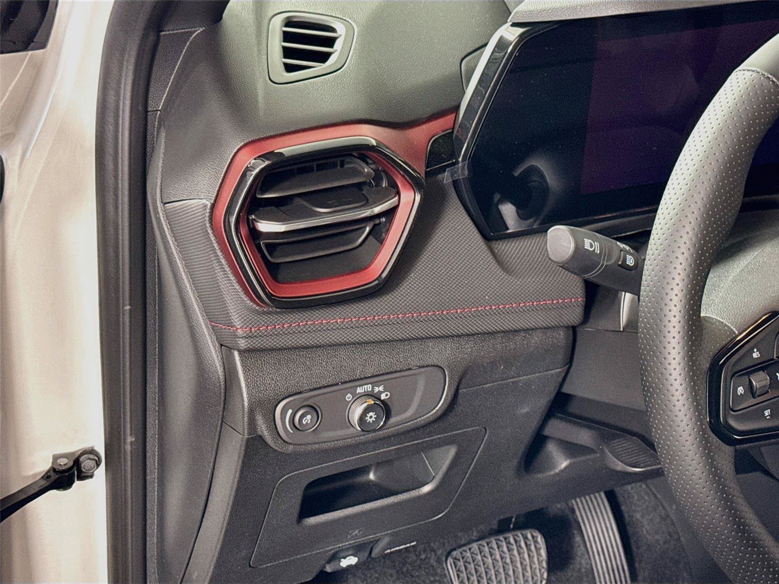 New 2026 Chevrolet TrailBlazer RS w/ Convenience Package AWD/4WD image 4