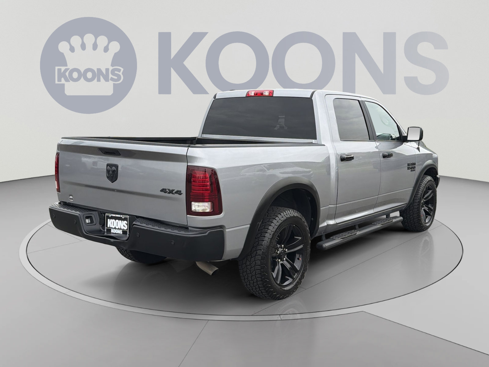 Used 2024 RAM 1500 Warlock AWD/4WD image 7