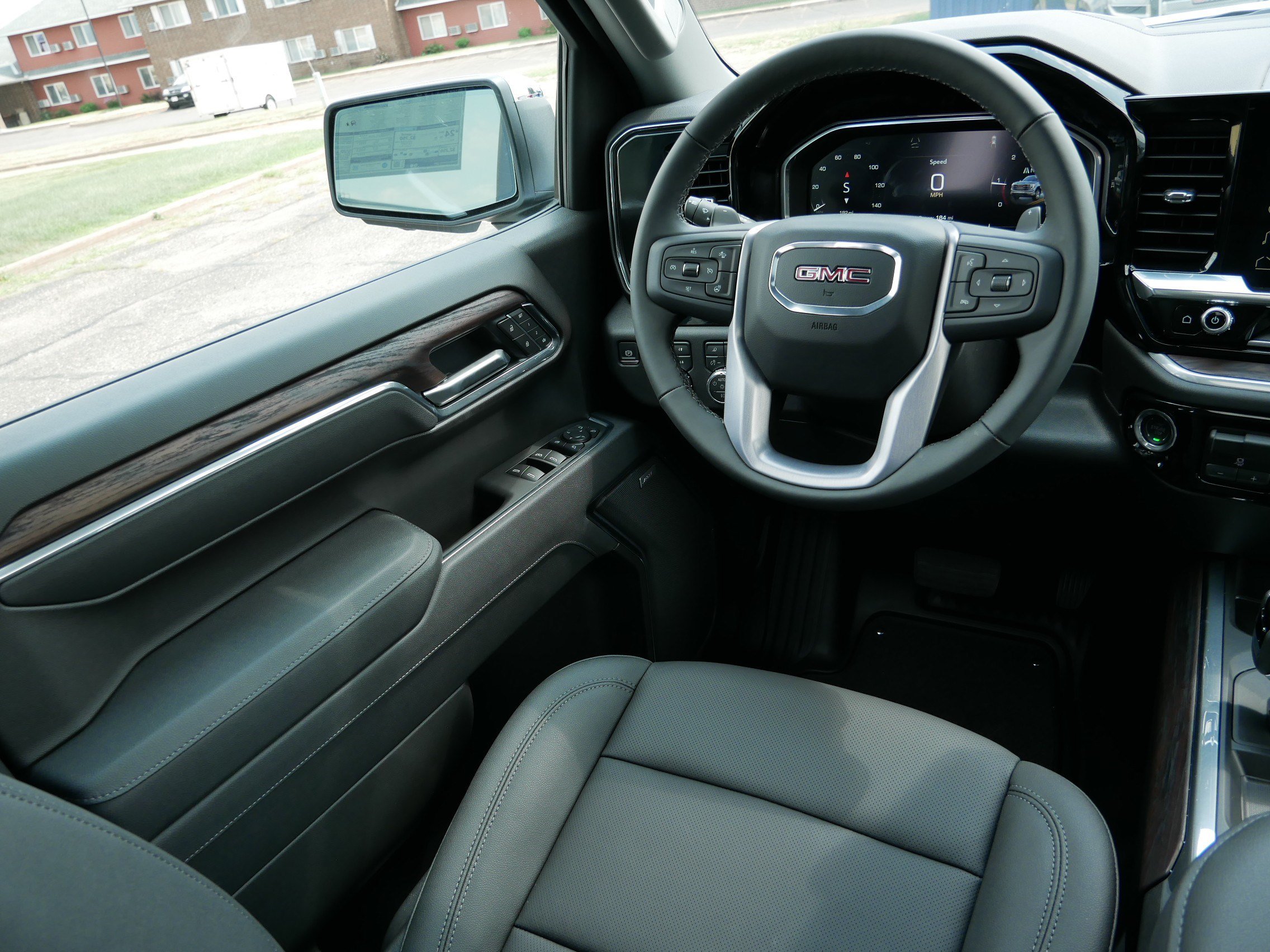 New 2026 GMC Sierra 1500 SLT w/ SLT Premium Plus Package AWD/4WD image 13
