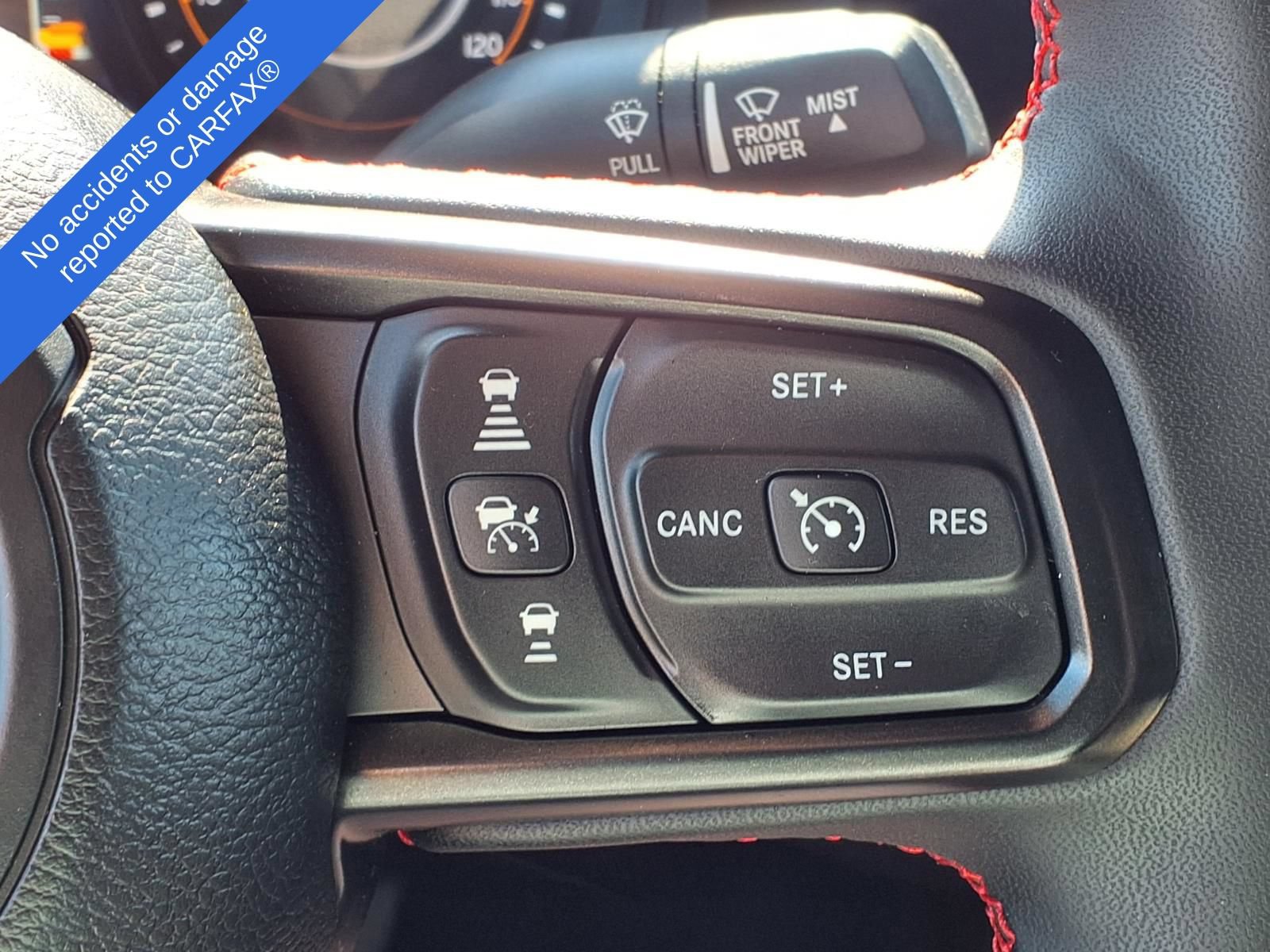 Used 2024 Jeep Gladiator Rubicon w/ Technology Group AWD/4WD image 29