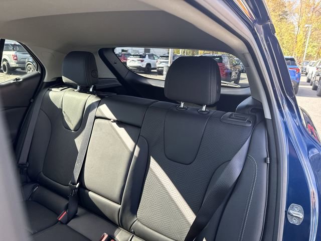 Used 2023 Buick Encore GX Essence w/ Experience Buick Package image 25