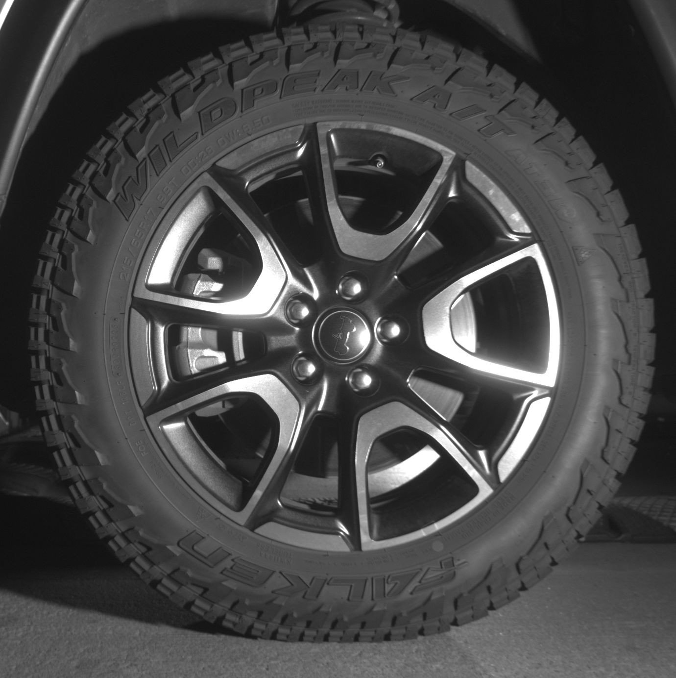 Used 2025 Jeep Compass Trailhawk AWD/4WD image 12