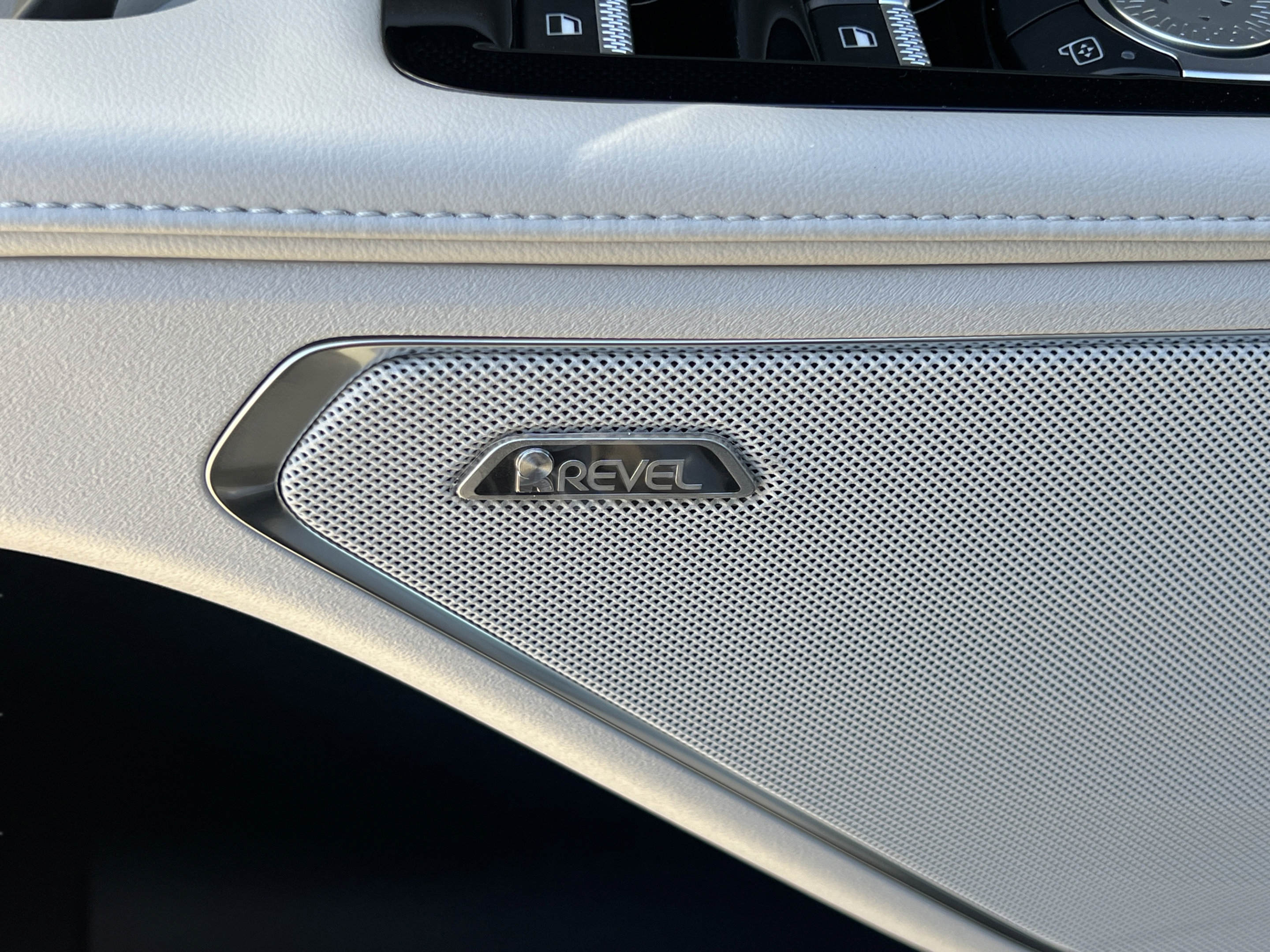 New 2026 Lincoln Nautilus Reserve AWD/4WD image 22