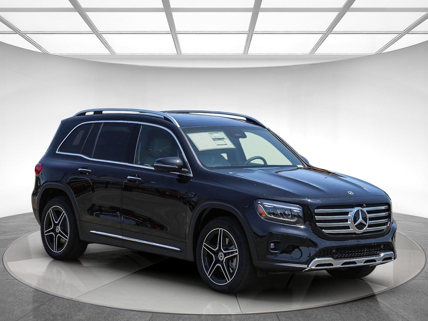 New 2026 Mercedes-Benz GLB 250 image 5