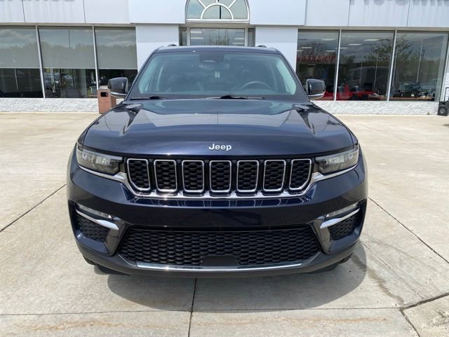 Used 2023 Jeep Grand Cherokee Limited AWD/4WD image 12