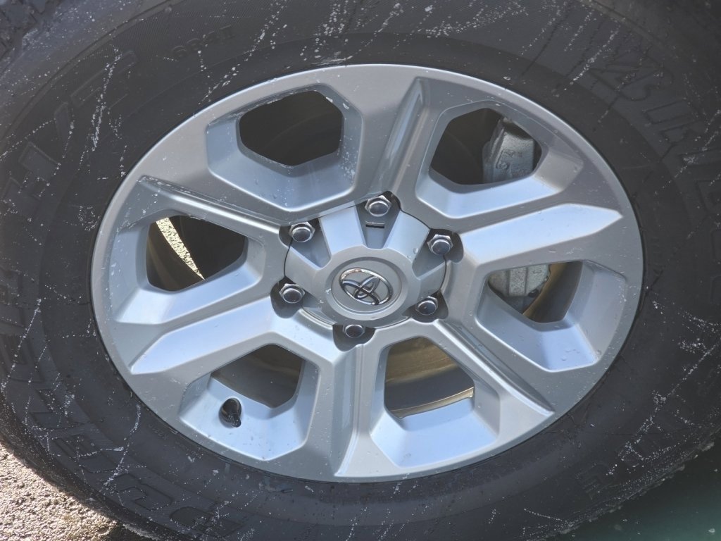 Used 2023 Toyota 4Runner SR5 Premium w/ Moonroof Package image 33