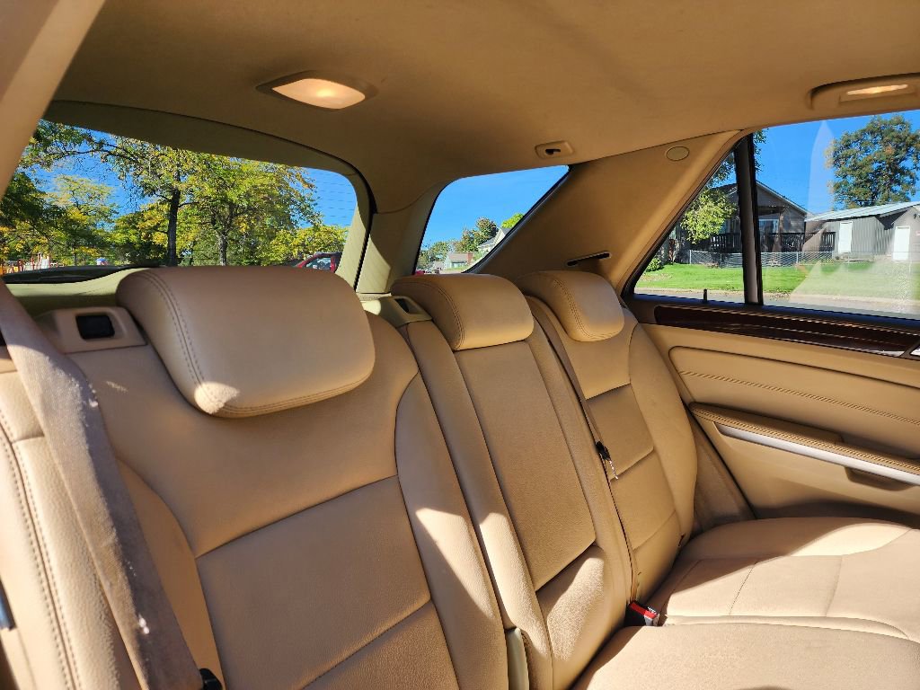 Used 2011 Mercedes-Benz ML 350 4MATIC image 17