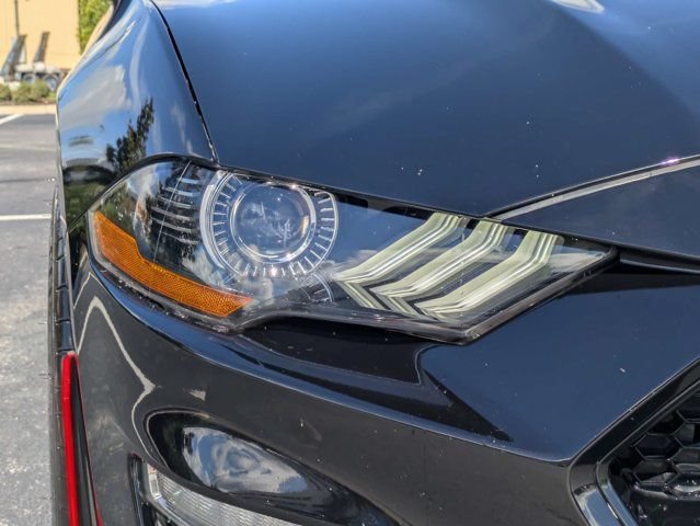 Used 2022 Ford Mustang GT Premium w/ Equipment Group 401A RWD image 9