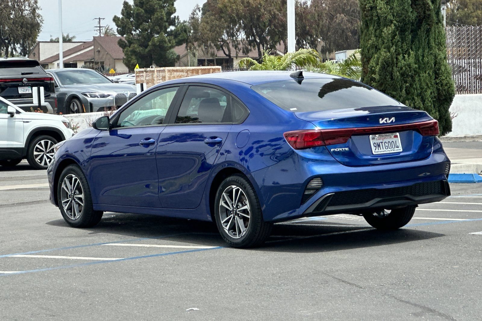 Used 2024 Kia Forte LXS FWD image 6