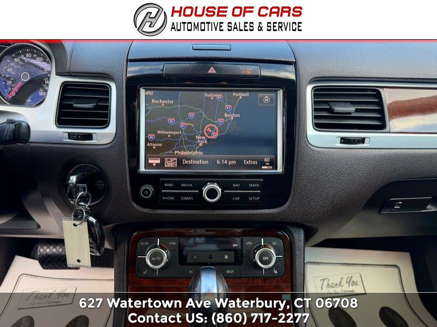 Used 2013 Volkswagen Touareg TDI AWD/4WD image 29