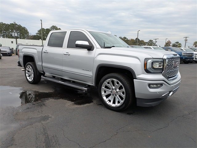 Used 2018 GMC Sierra 1500 Denali image 2