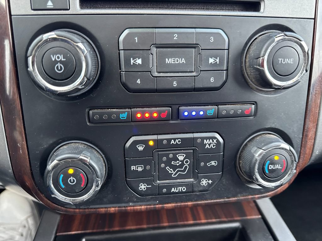 Used 2017 Ford Expedition Max Platinum image 32