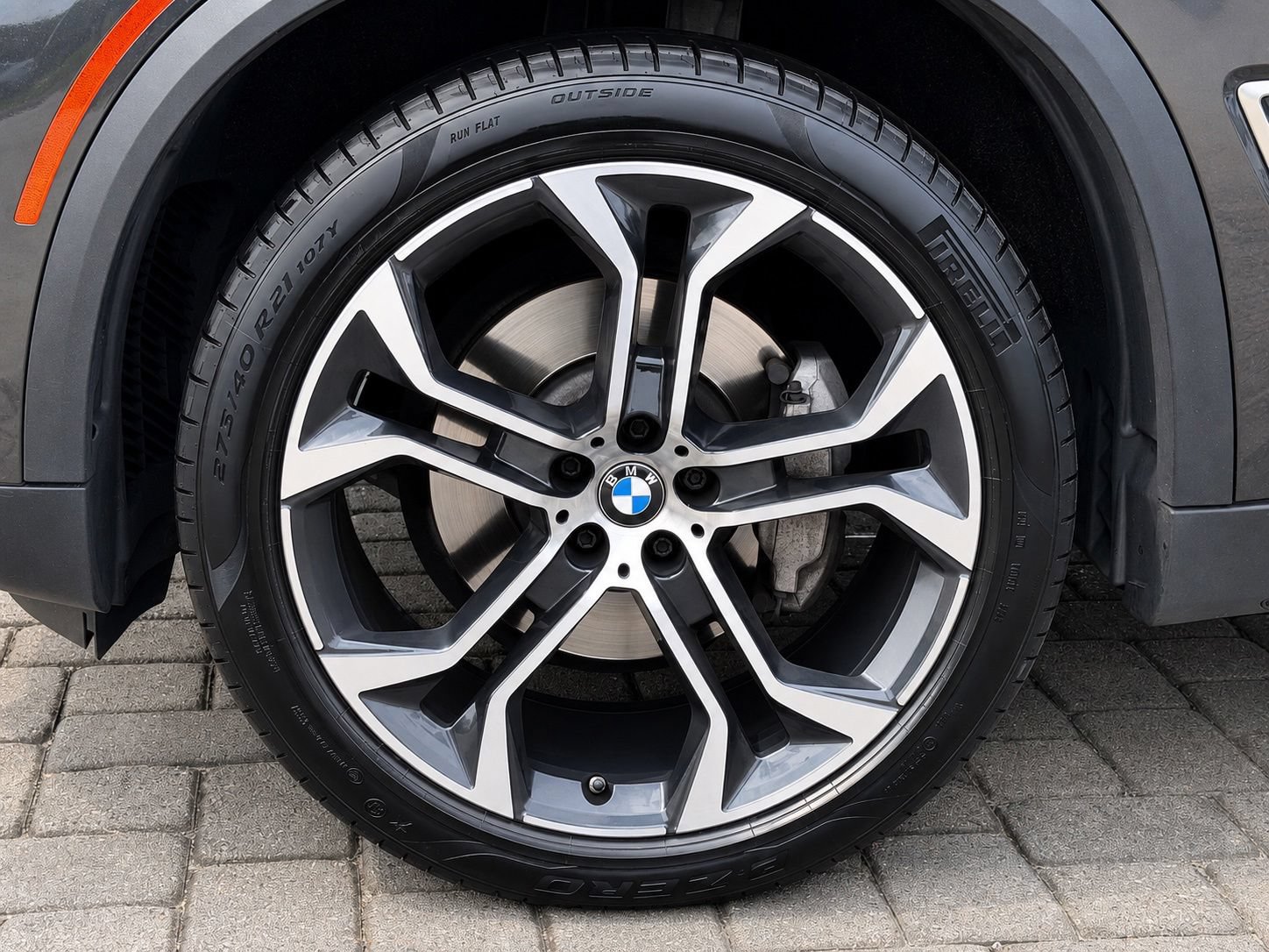 Certified 2023 BMW X5 xDrive40i w/ Premium Package AWD/4WD image 13