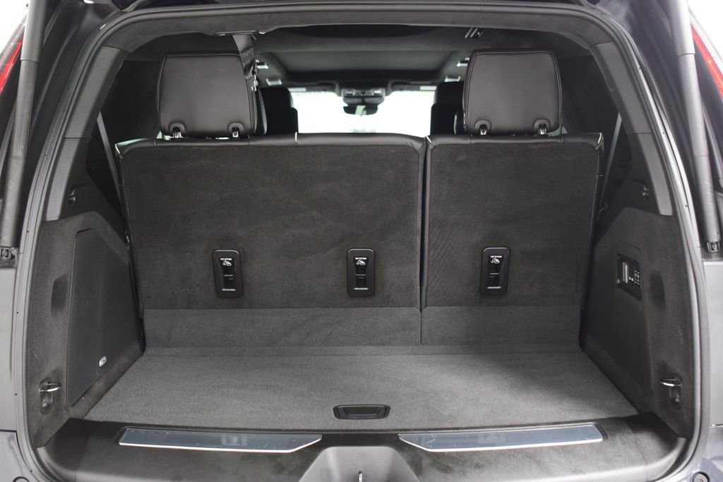 Used 2024 Cadillac Escalade Premium Luxury Platinum image 24
