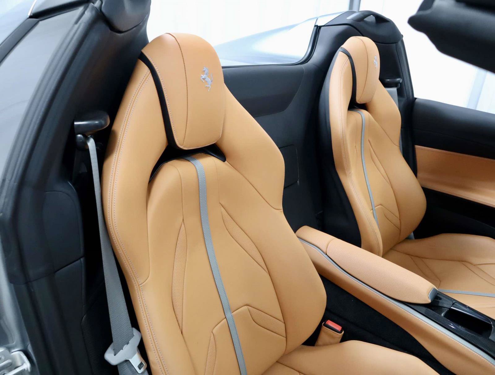 Certified 2021 Ferrari 812 GTS RWD image 16