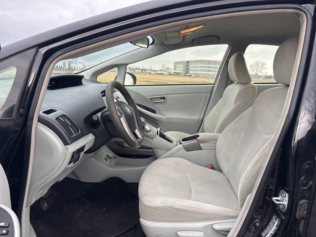 Used 2015 Toyota Prius Three image 15