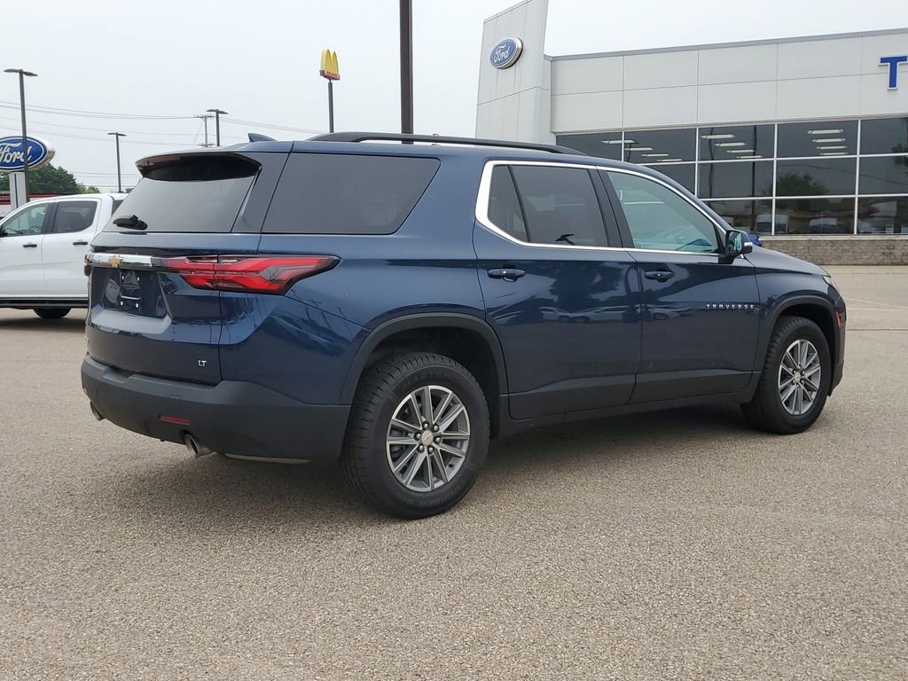 Used 2022 Chevrolet Traverse LT w/ LPO, Cargo Package image 3