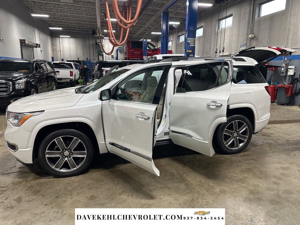 Used 2017 GMC Acadia Denali w/ Technology Package image 29