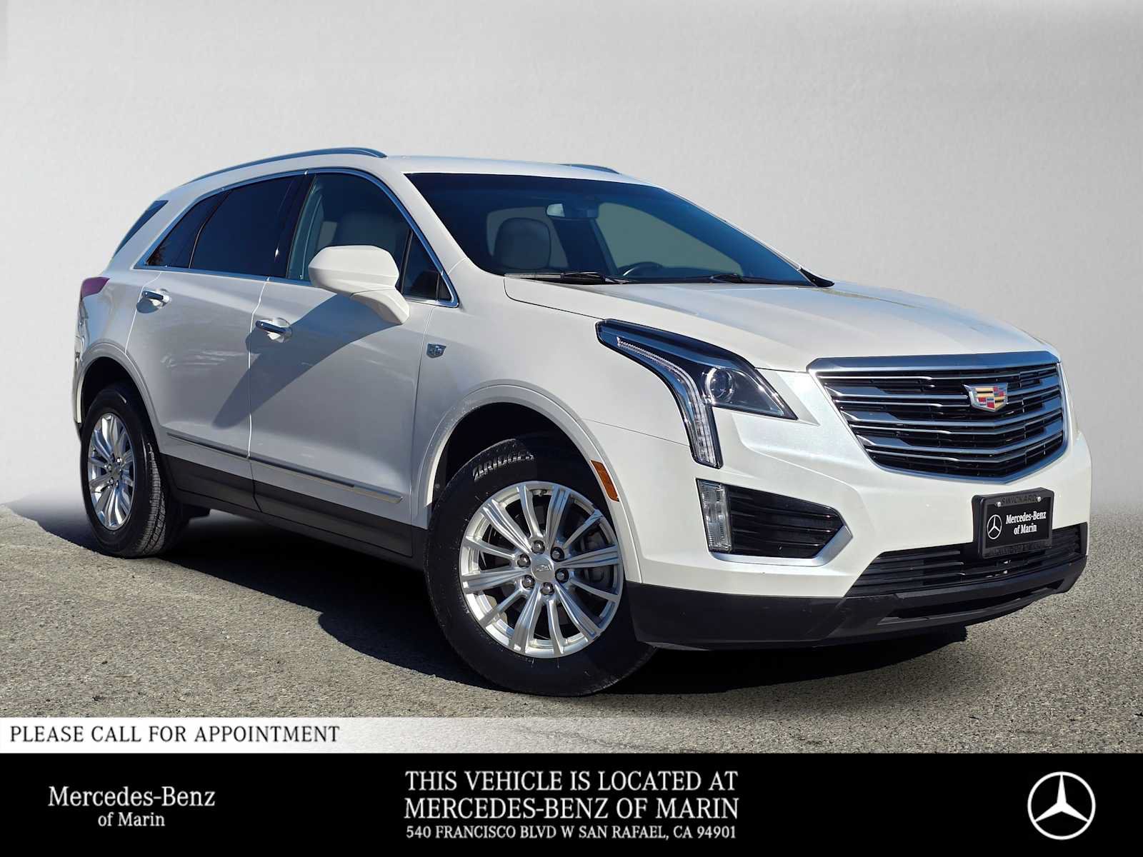 Used 2018 Cadillac XT5 FWD image 1