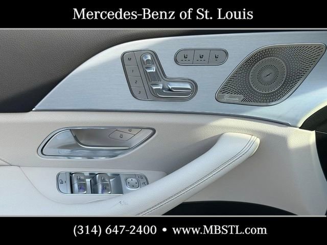Used 2025 Mercedes-Benz GLE 350 4MATIC image 11