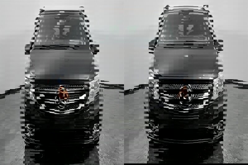 Used 2016 Mercedes-Benz Metris Passenger w/ Active Safety Plus Package image 4