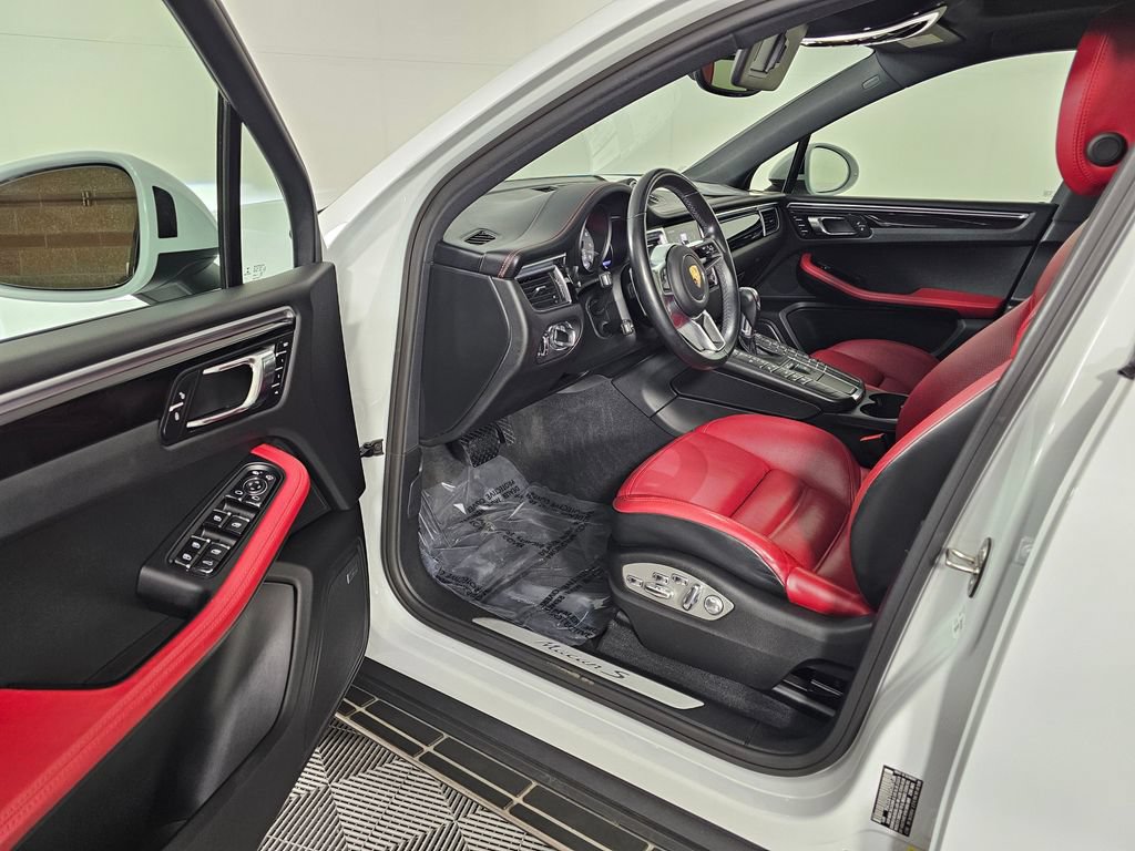 Used 2018 Porsche Macan S AWD/4WD image 22