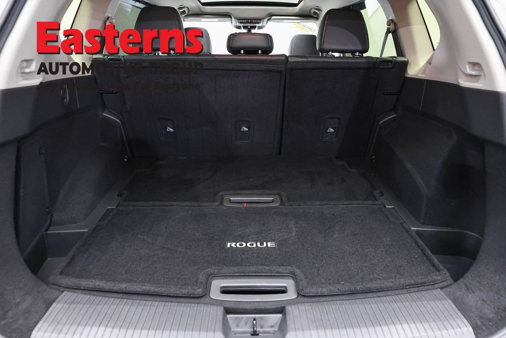 Used 2023 Nissan Rogue SL w/ SL Premium Package AWD/4WD image 9