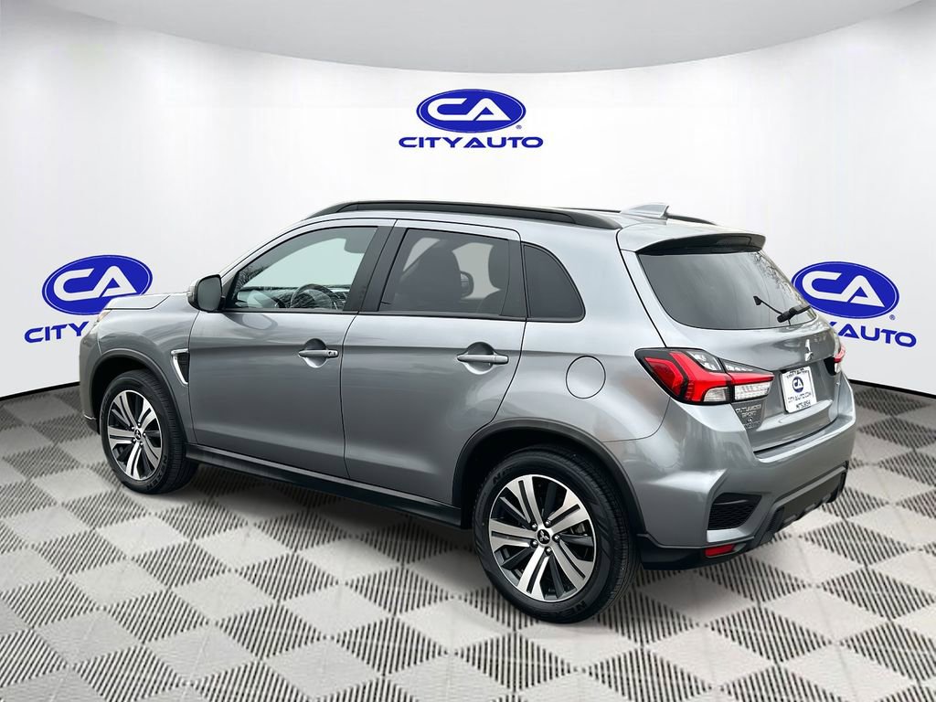 Used 2024 Mitsubishi Outlander Sport SEL image 6