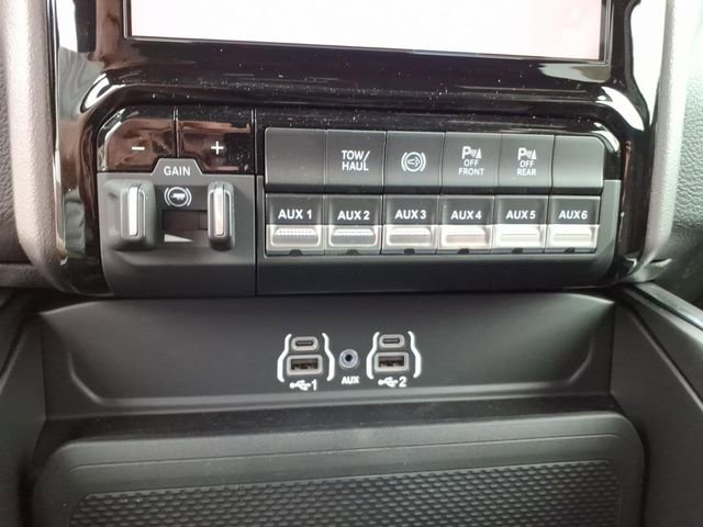 New 2026 RAM 3500 Big Horn image 9