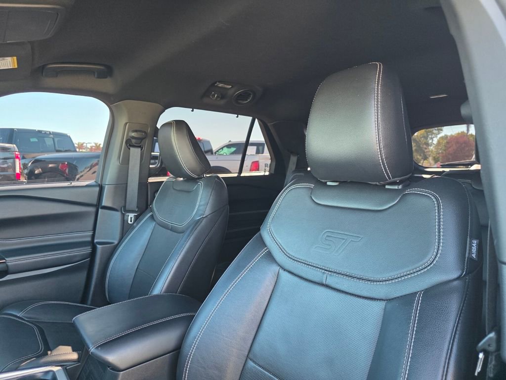 Used 2022 Ford Explorer ST w/ Equipment Group 401A image 23