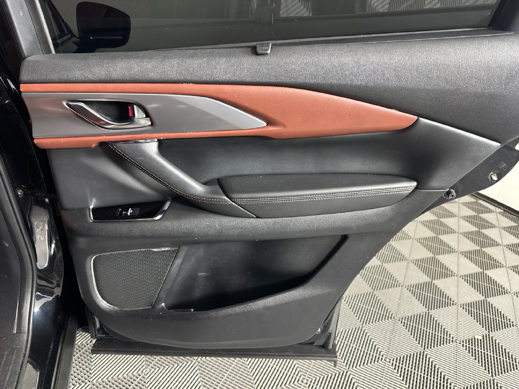 Used 2019 MAZDA CX-9 Signature AWD/4WD image 16