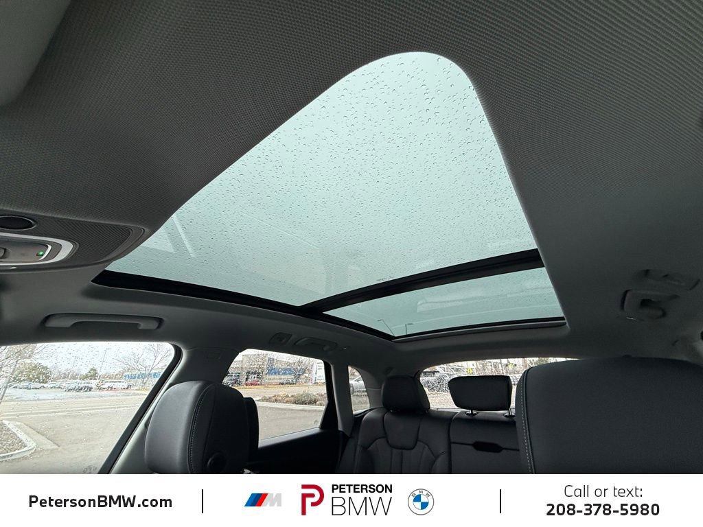 Used 2022 Audi Q5 e Premium w/ Convenience Package image 40