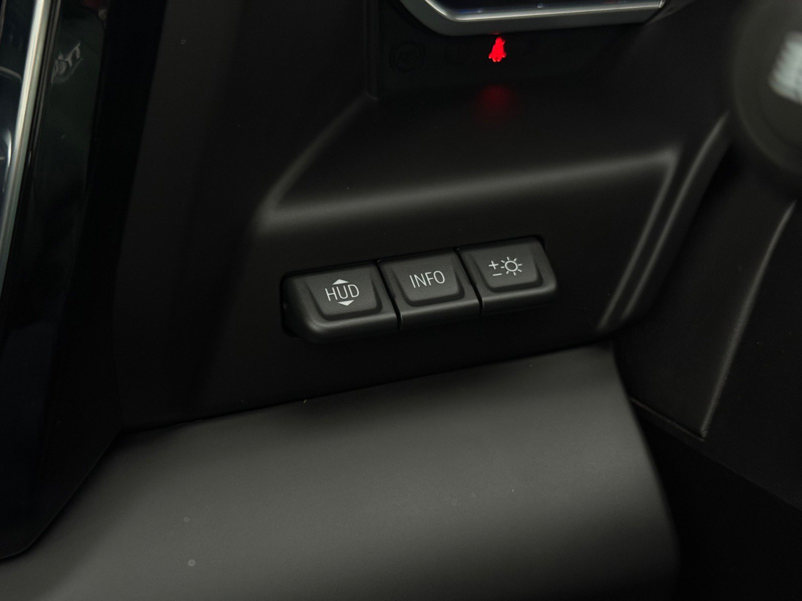 Certified 2024 GMC Sierra 2500 Denali Ultimate image 23