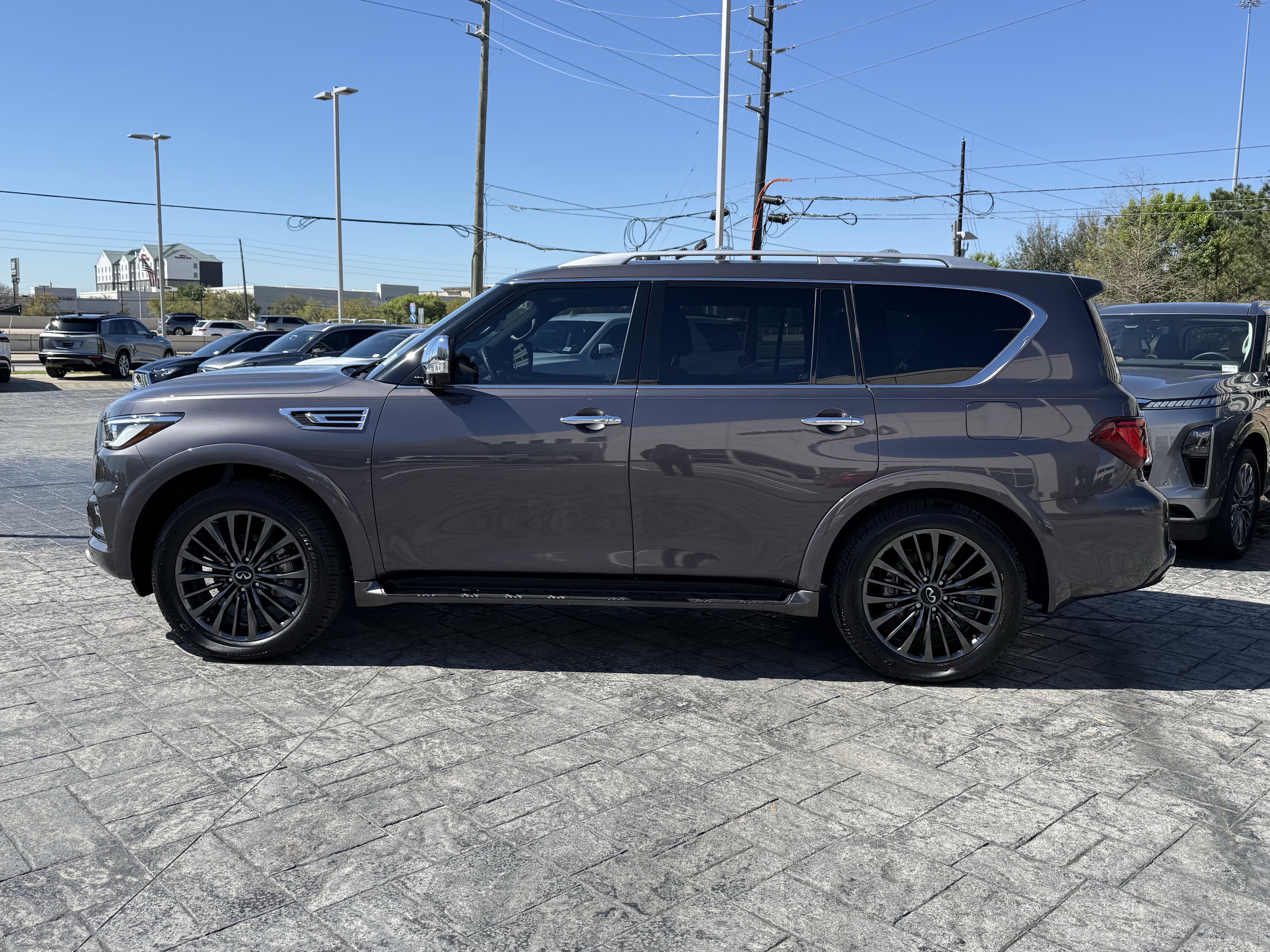Certified 2024 INFINITI QX80 Sensory w/ Cargo Package image 4