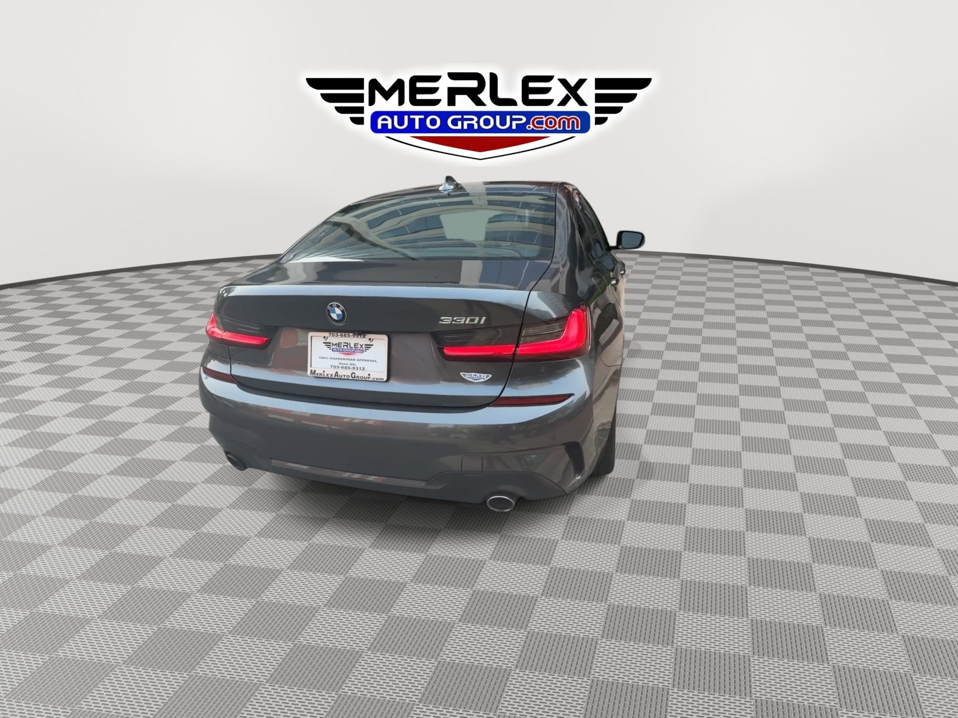 Used 2021 BMW 330i Sedan w/ M Sport Package RWD image 7
