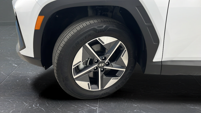 Used 2025 Hyundai Tucson SEL AWD/4WD image 29