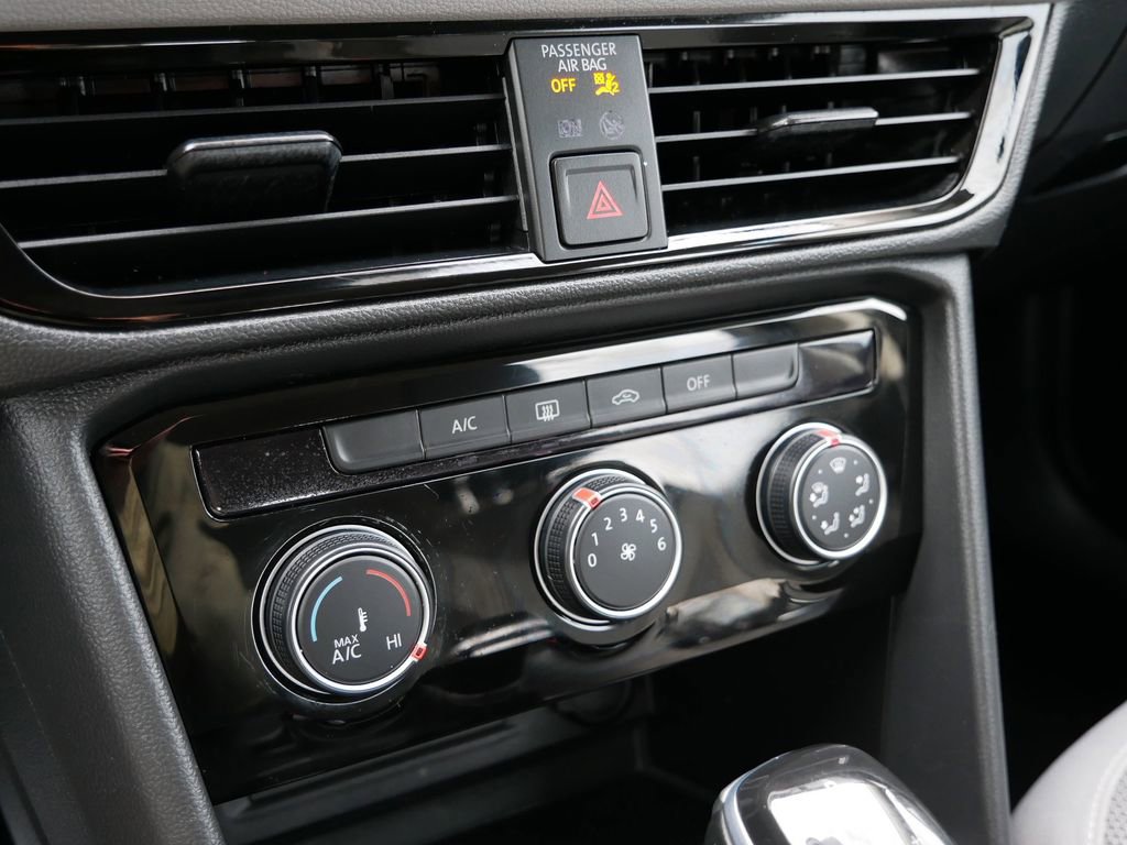 Used 2024 Volkswagen Taos S image 19