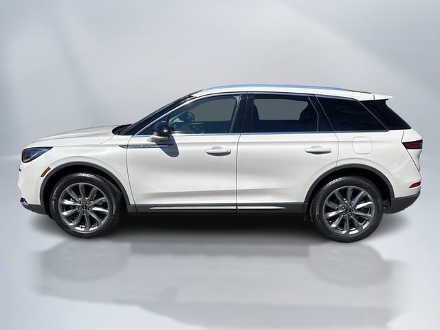 Used 2022 Lincoln Corsair AWD w/ Premium Package image 8