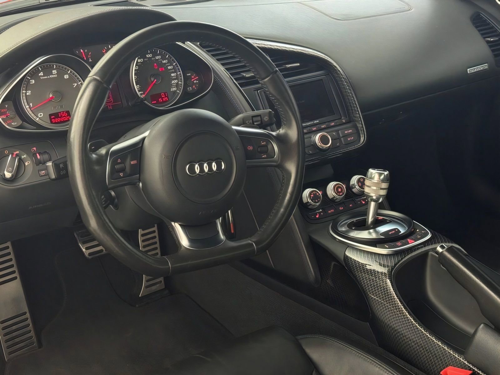 Used 2008 Audi R8 V8 image 7