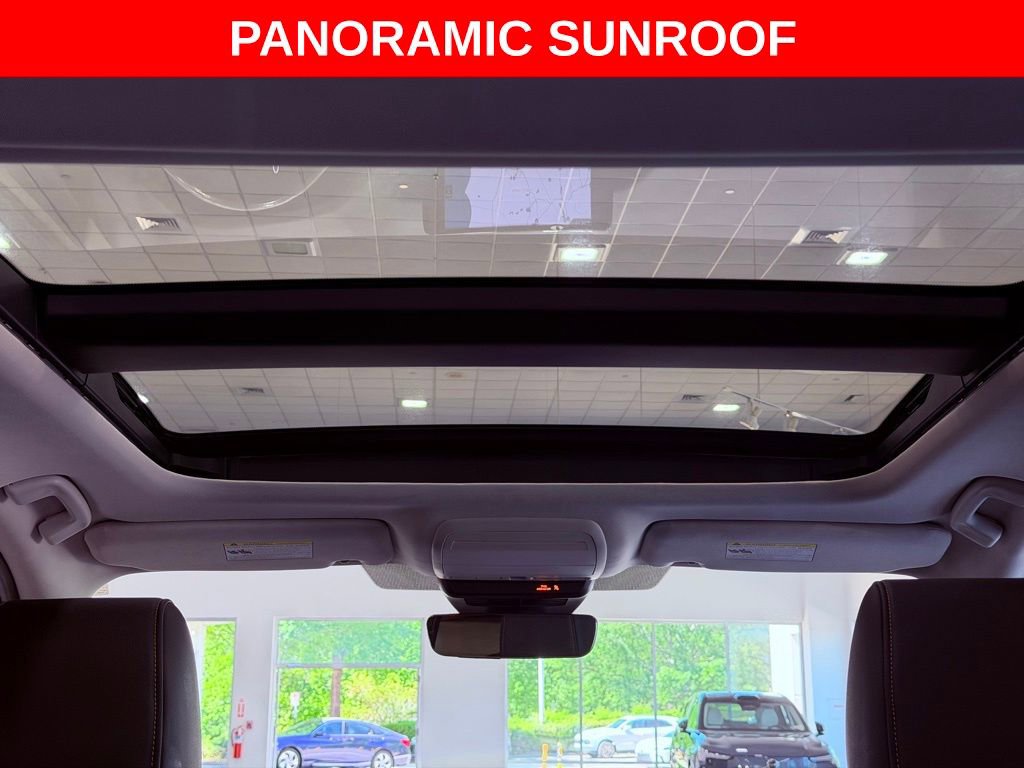 Used 2024 MAZDA CX-90 Plug-In Hybrid w/ Premium Pkg AWD/4WD image 9