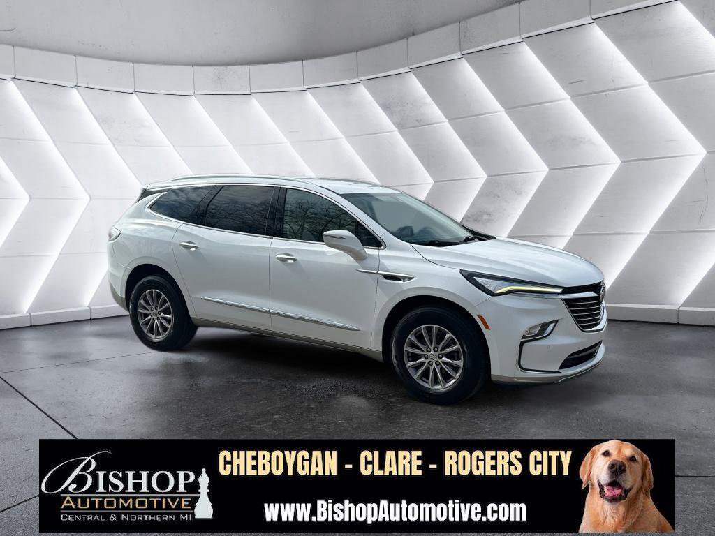 Used 2023 Buick Enclave Essence w/ LPO, Floor Liner Package AWD/4WD image 20