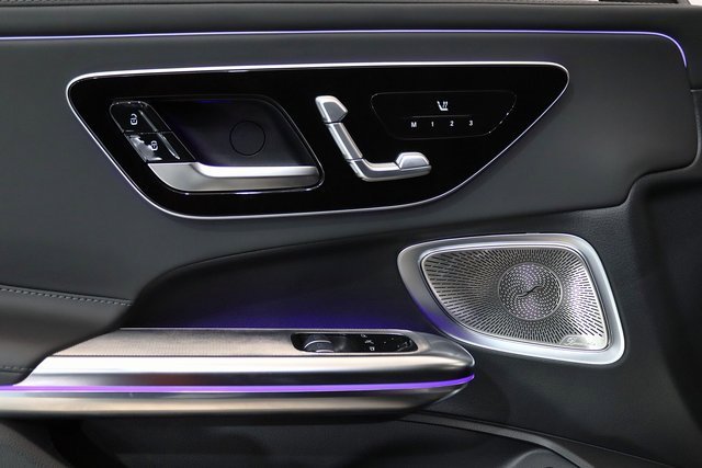 Used 2024 Mercedes-Benz CLE 53 AMG 4MATIC image 3