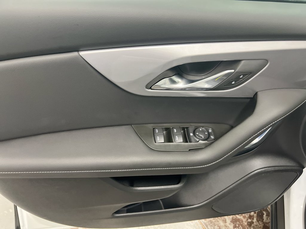 New 2026 Chevrolet Blazer LT FWD image 20