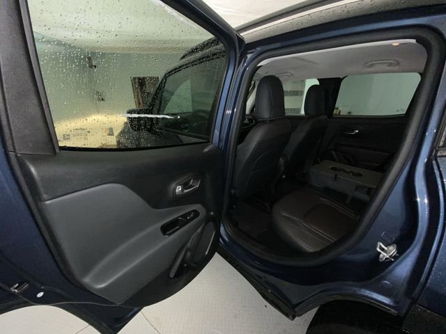 Used 2020 Jeep Renegade Limited image 21