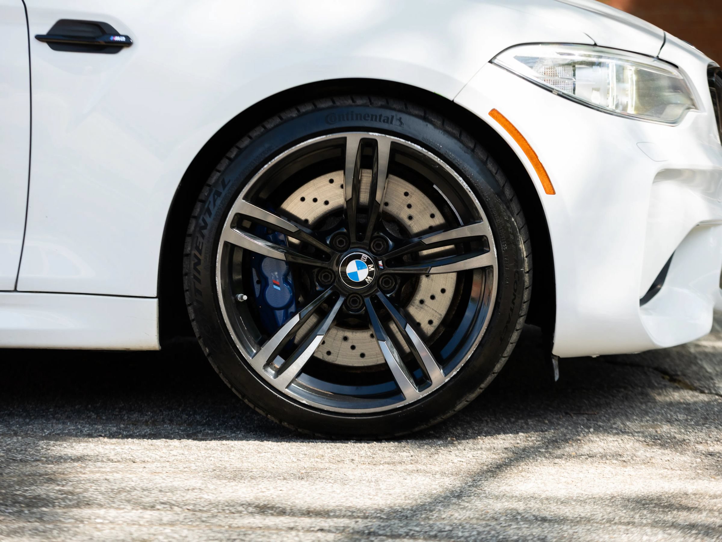 Used 2017 BMW M2 RWD image 16