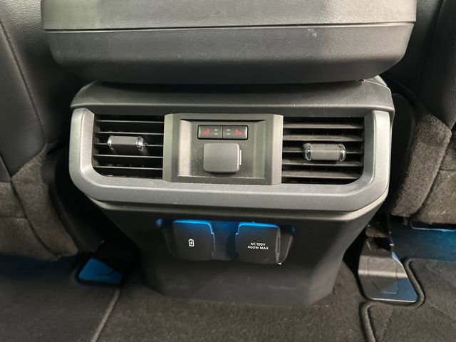 Certified 2022 Ford F150 Lariat w/ Equipment Group 502A High image 15