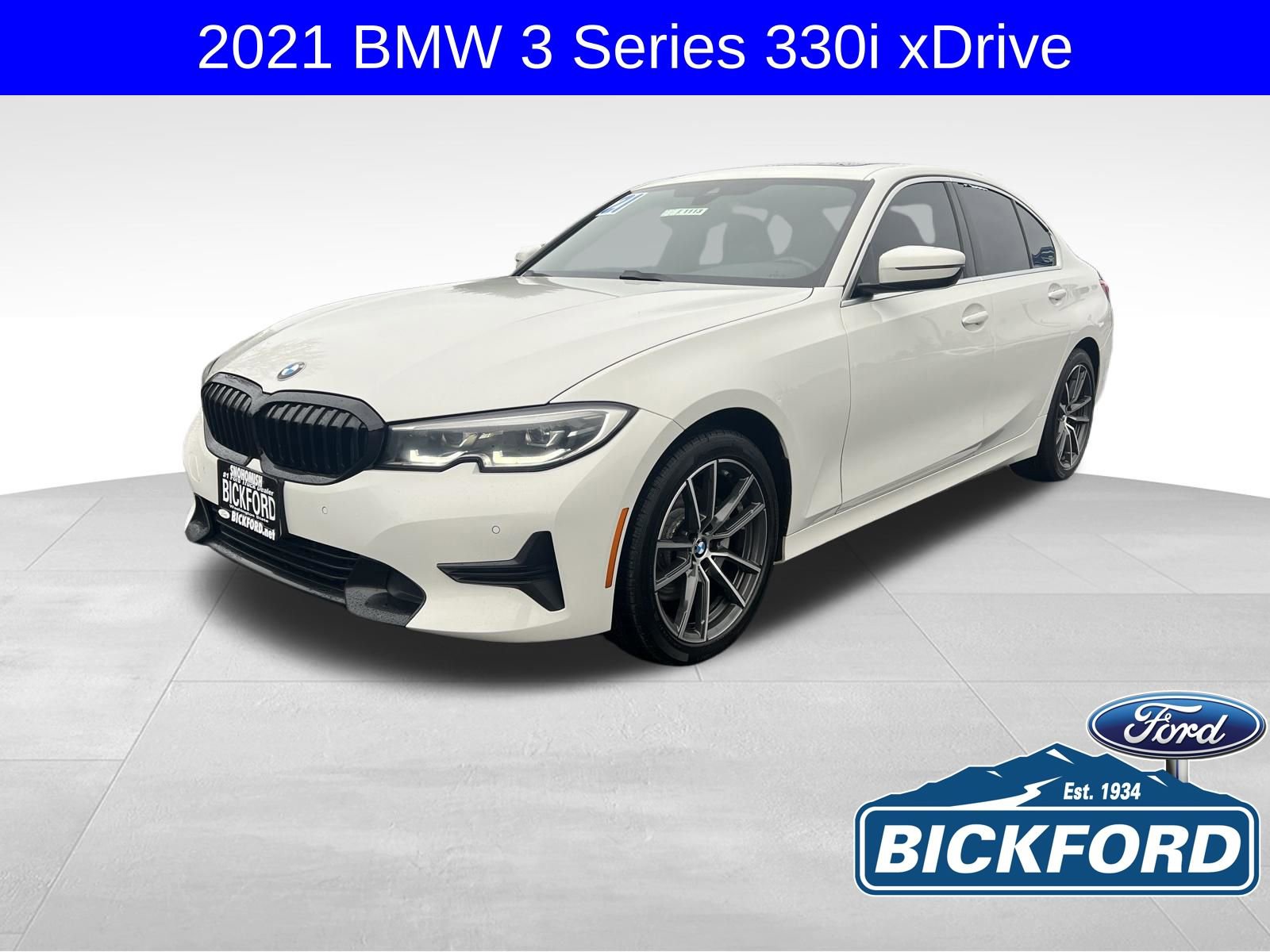 Used 2021 BMW 330i xDrive Sedan w/ Convenience Package image 1