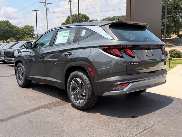 New 2026 Hyundai Tucson Blue SE FWD image 6