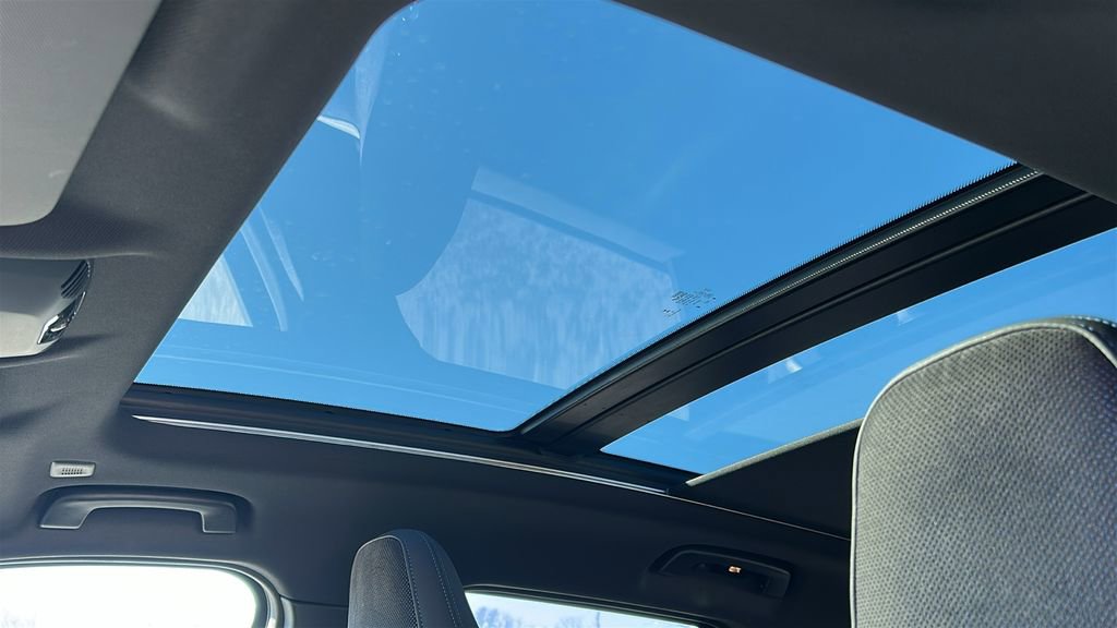 Used 2024 BMW X1 M35i w/ Premium Package image 23